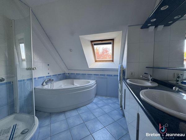 Maison à Saint-Berthevin