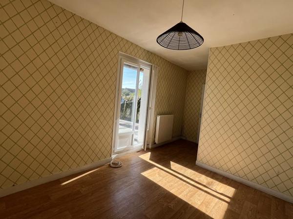 Maison à louer |  Mehun-sur-Yèvre |  4 pièces | 139 m²