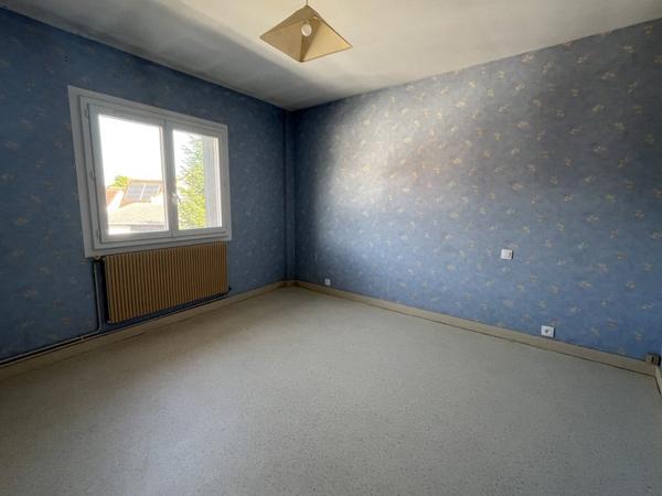 Maison à louer |  Mehun-sur-Yèvre |  4 pièces | 139 m²