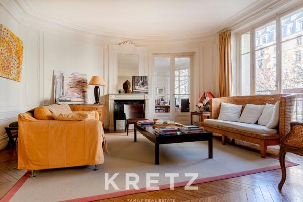 Appartement d'angle à deux pas du Ranelagh