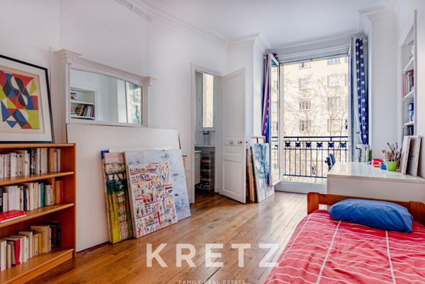 Appartement d'angle à deux pas du Ranelagh