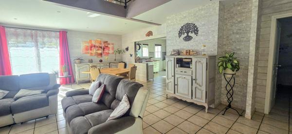 Maison T5 - Reillanne - Réf. 510-L