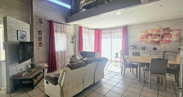 Maison T5 - Reillanne - Réf. 510-L