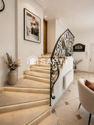 Villa de caractère avec dépendance
