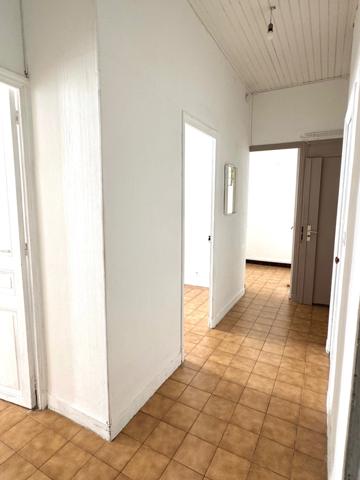 Appartement à vendre 3 pièces MARSEILLE 7EME ARRONDISSEMENT (13) St Victor proximité Vieux Port et Endoume