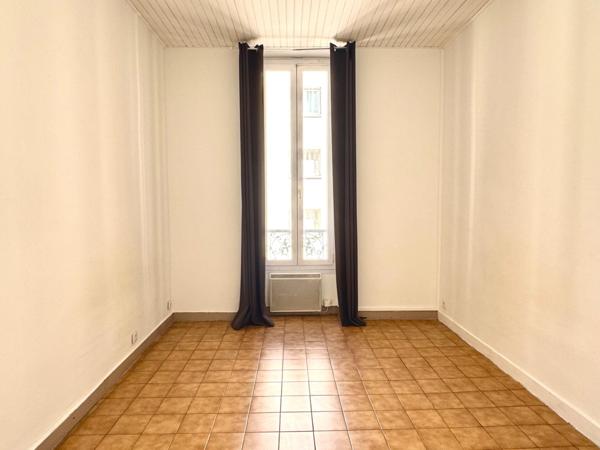Appartement à vendre 3 pièces MARSEILLE 7EME ARRONDISSEMENT (13) St Victor proximité Vieux Port et Endoume