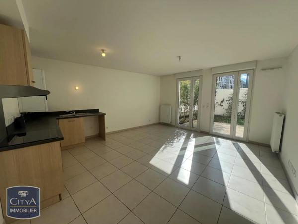 Appartement à louer 3 pièces 66.32m² Villeurbanne (69100)