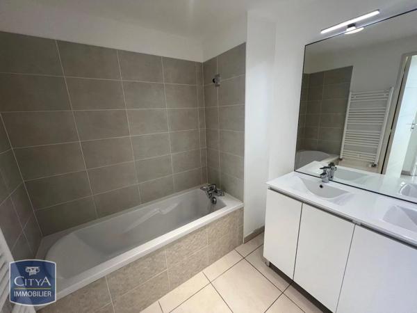 Appartement à louer 3 pièces 66.32m² Villeurbanne (69100)