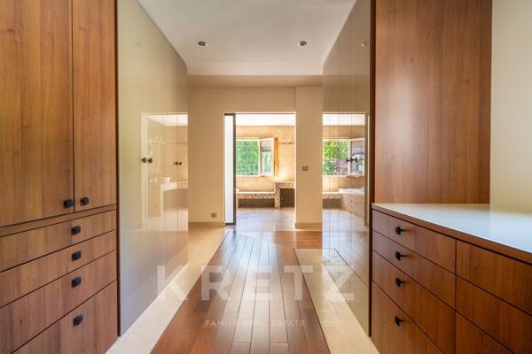 Maison d'exception au coeur d'un domaine privé