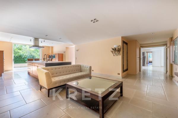 Maison d'exception au coeur d'un domaine privé