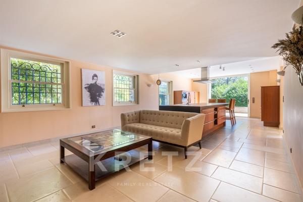 Maison d'exception au coeur d'un domaine privé