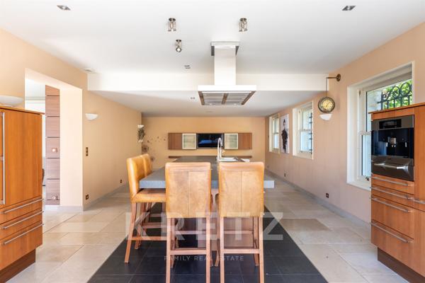 Maison d'exception au coeur d'un domaine privé
