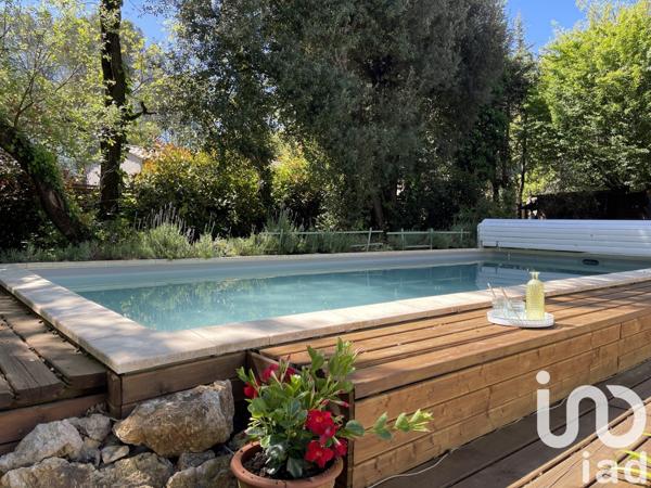 Maison à vendre 6 pièces 142 m² Roquefort-les-Pins