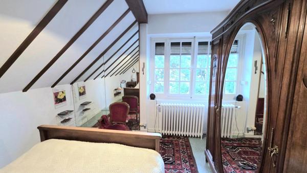 Meylan cartier ces Jules Flandrin Maison 6 p + 2 cuisines