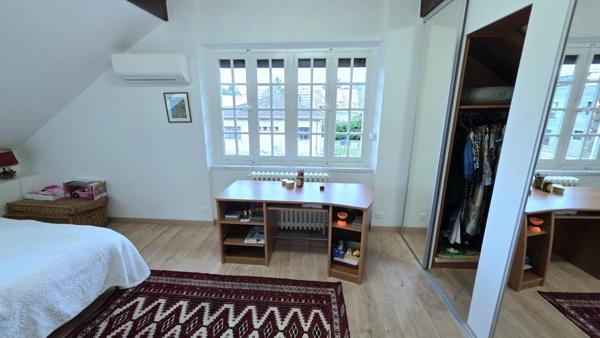 Meylan cartier ces Jules Flandrin Maison 6 p + 2 cuisines