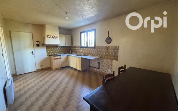 Maison à vendre    4 pièces •  Saint-Martin-de-Crau