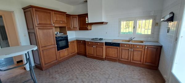Bouloc (31620) VILLA T5 AVEC JARDIN 800 M²