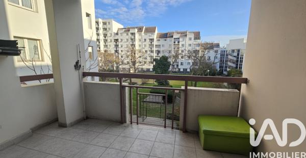 Appartement à vendre 2 pièces 49 m² Épinay-sur-Seine