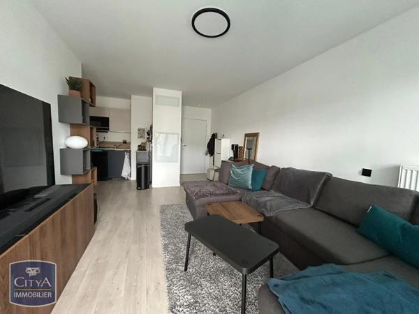 Appartement à louer 3 pièces 58.32m² Luisant (28600)