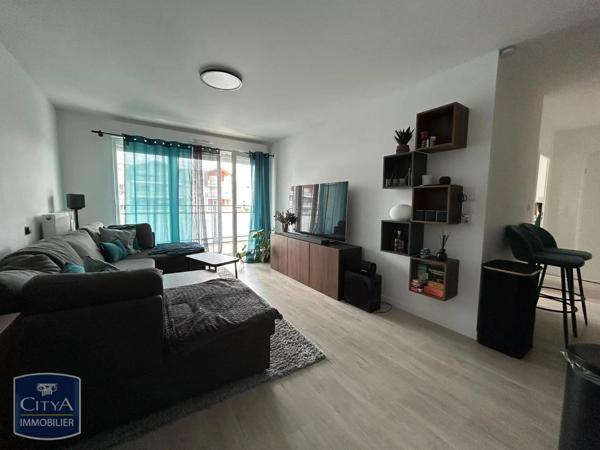Appartement à louer 3 pièces 58.32m² Luisant (28600)