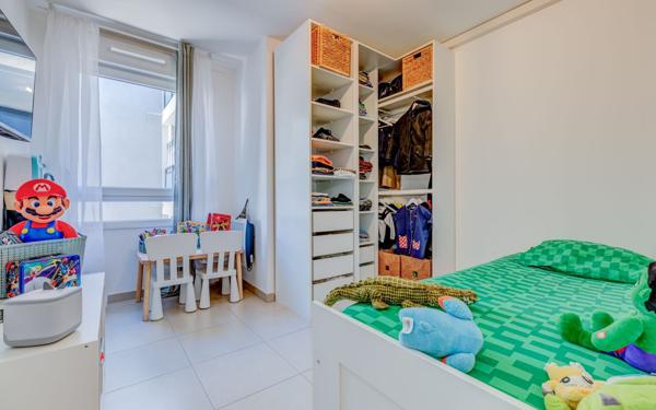 Appartement à vendre    4 pièces • 70,77 m2 Nice