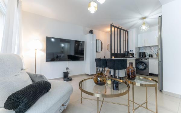 Appartement à vendre    4 pièces • 70,77 m2 Nice