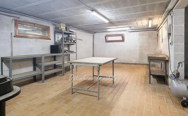 Maison 6 pièces sur grand terrain au calme