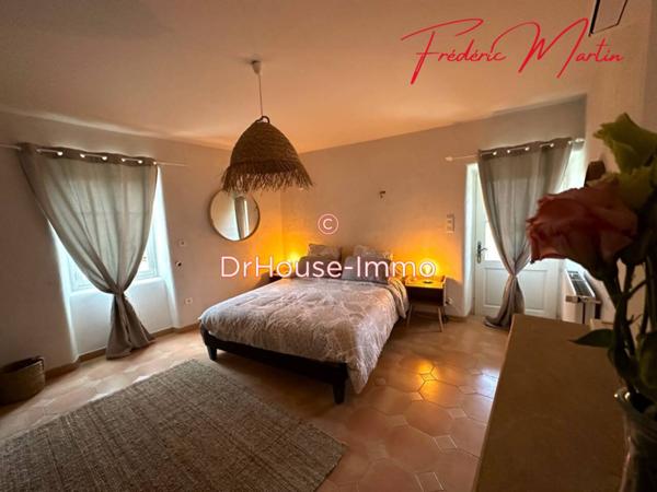 Maison à vendre 11 pièces de 300 m²