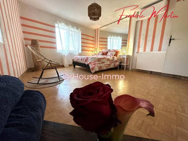 Maison à vendre 11 pièces de 300 m²