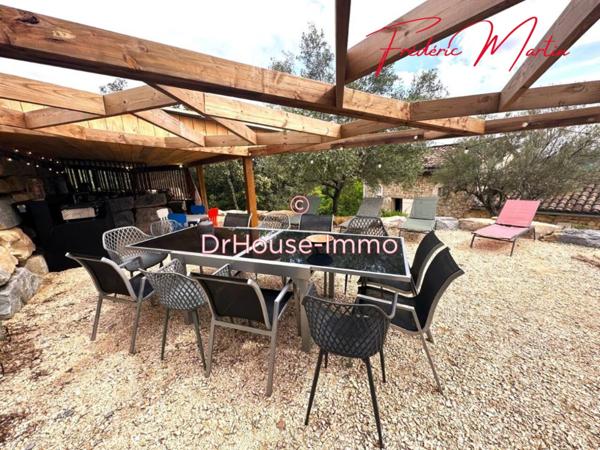 Maison à vendre 11 pièces de 300 m²