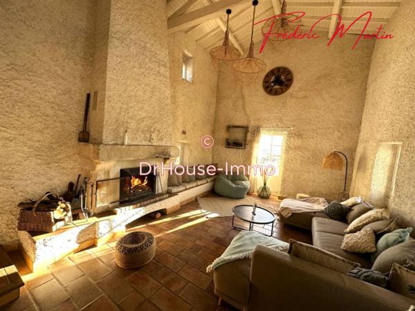 Maison à vendre 11 pièces de 300 m²