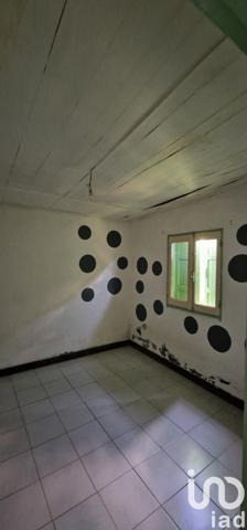 Maison traditionnelle 5 pièces de 89 m² à Saint-André (97440)