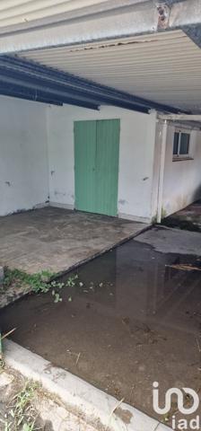 Maison traditionnelle 5 pièces de 89 m² à Saint-André (97440)