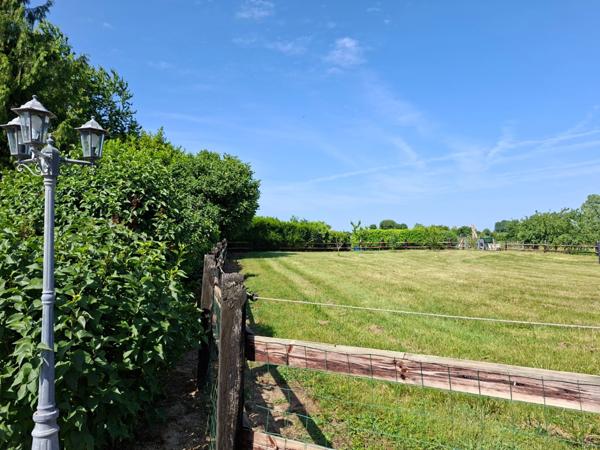 Longère 7 pièces, garage, au calme, dans hameau, proche Fresnay sur Sarthe et Ancinnes, 3min A28 & Gare