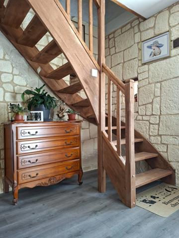 Longère 7 pièces, garage, au calme, dans hameau, proche Fresnay sur Sarthe et Ancinnes, 3min A28 & Gare