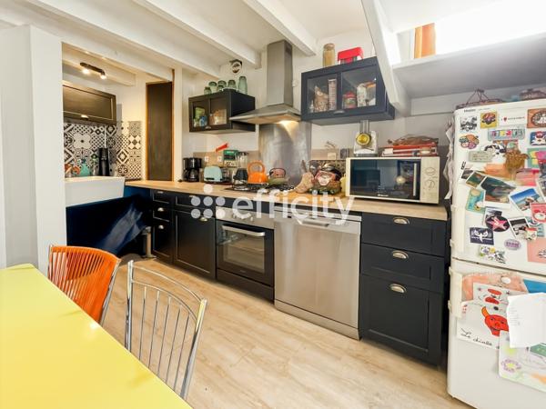Maison
         3 pièces
        - 54 m²