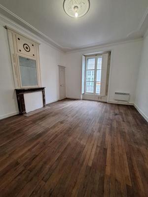 Location - Appartement T4 Nantes Centre Ville