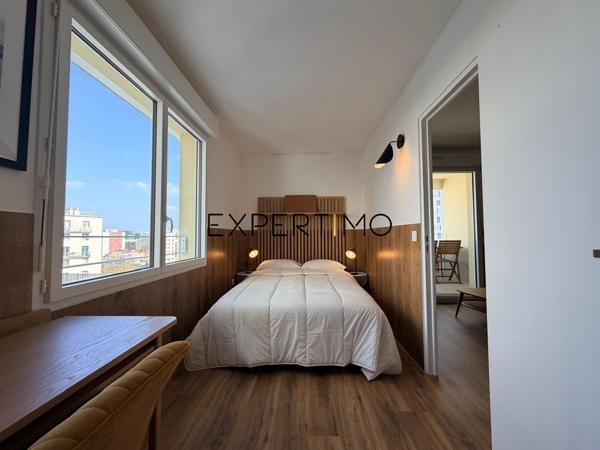 Bagneux (92220) Bagneux - Au pied du métro L4 - Appartement meublé T4 place Lucie Aburac