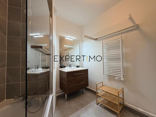 Bagneux (92220) Bagneux - Au pied du métro L4 - Appartement meublé T4 place Lucie Aburac