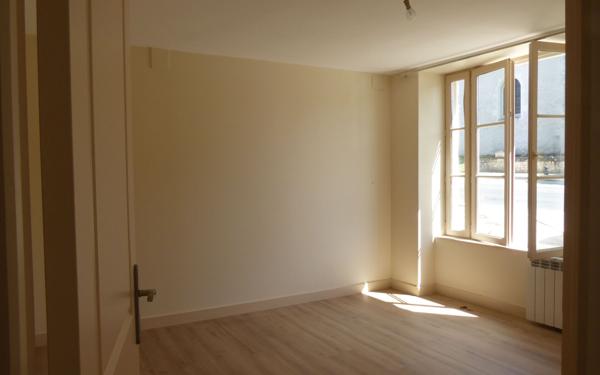 Appartement à louer    3 pièces •  Menars