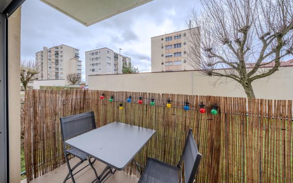 Appartement à vendre    3 pièces • 75 m2 Saint-Max
