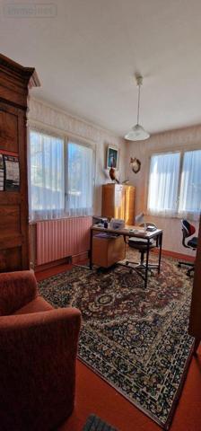 Maison individuelle à vendre à Thouars dans les Deux-Sèvres (79100), ref : 79/BB/526