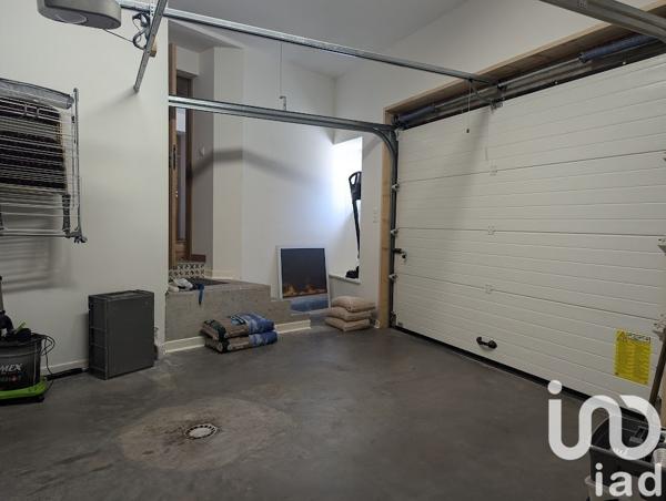 Maison de village 4 pièces de 70 m² à Lalouvesc (07520)