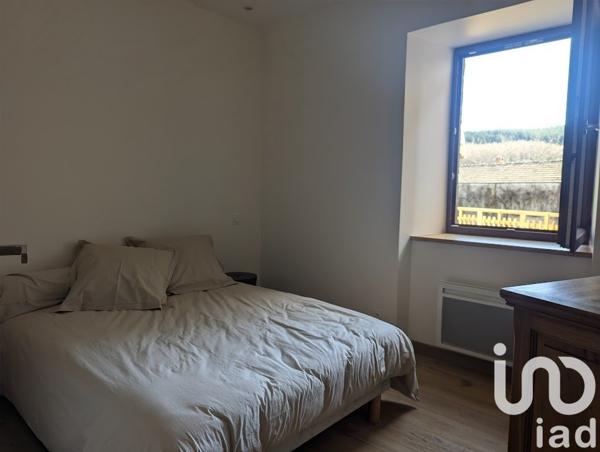 Maison de village 4 pièces de 70 m² à Lalouvesc (07520)