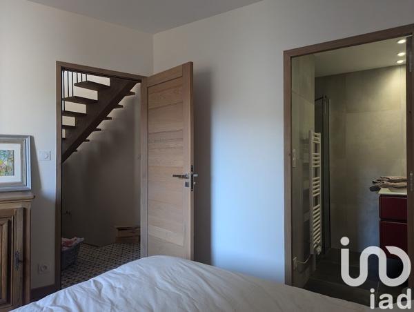 Maison de village 4 pièces de 70 m² à Lalouvesc (07520)