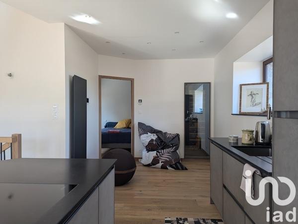 Maison de village 4 pièces de 70 m² à Lalouvesc (07520)