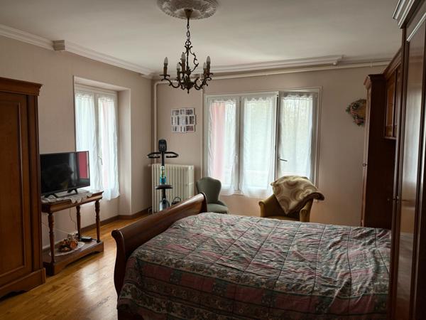 Coulommiers (77120) MAISON DE VILLE 3 CHAMBRES / 91M²