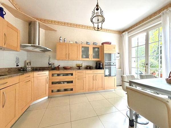 GUY HOQUET IMMOBILIER BIEN D'EXCEPTION