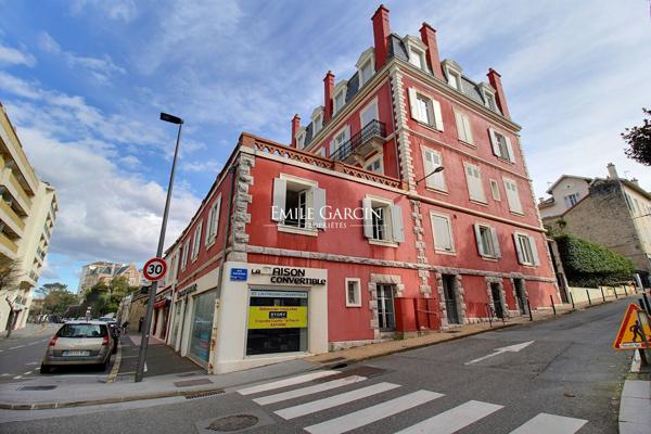 A vendre, grand appartement avec parking Biarritz