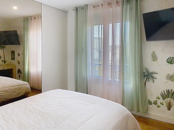 Dax (40100) Maison familiale avec piscine et garage à Dax